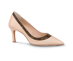 Louis Vuitton Signature Pump