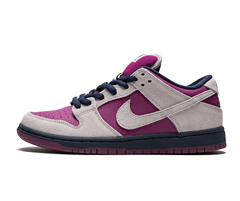 Nike True Berry