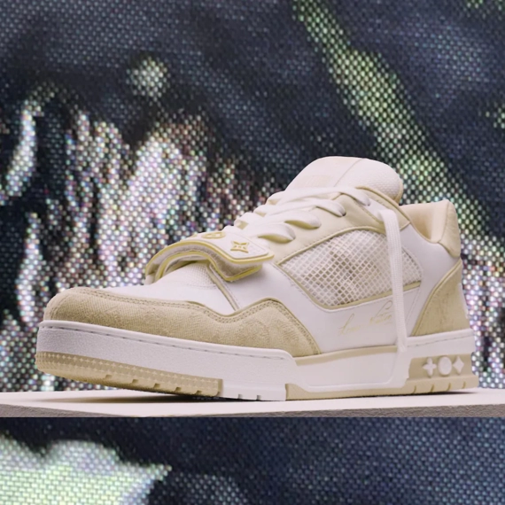 Louis Vuitton Trainer Sneaker - Beige, Monogram denim