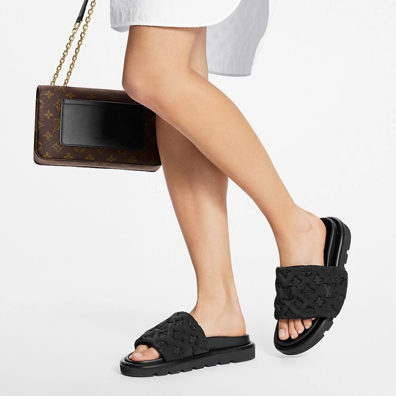 Louis Vuitton Pool Pillow Comfort Mule Black