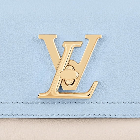 Louis Vuitton  LockMe Tender