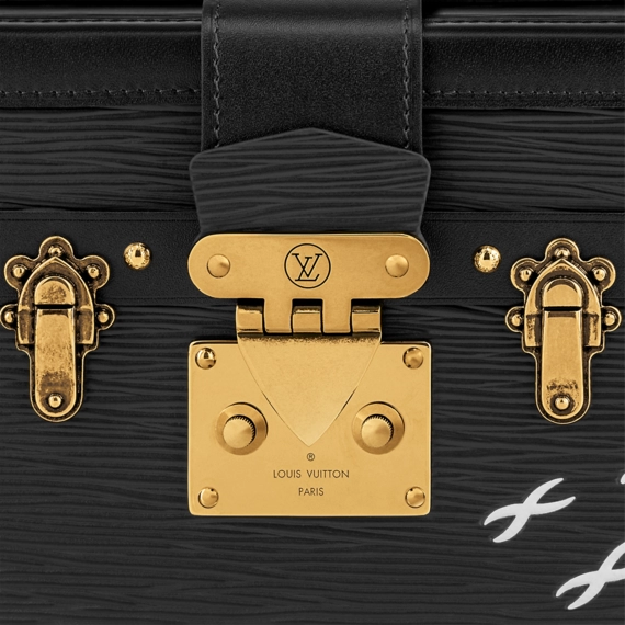 Louis Vuitton  Petite Malle