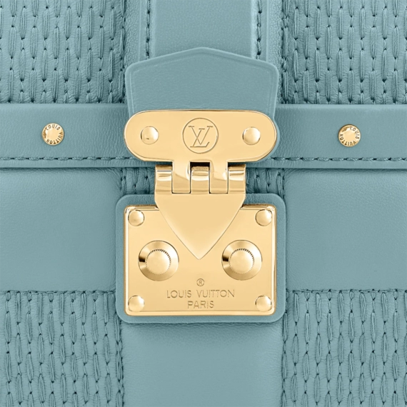 Louis Vuitton  Troca MM