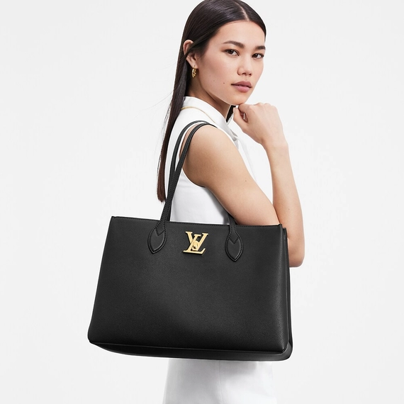 Louis Vuitton Lockme Shopper