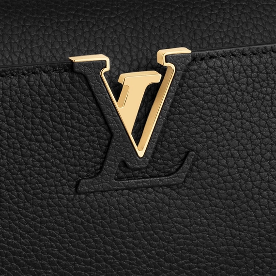 Louis Vuitton Capucines BB