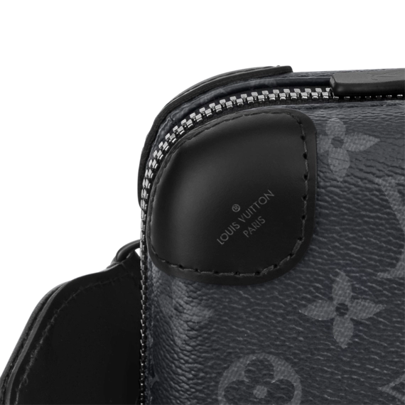 Louis Vuitton Horizon Clutch