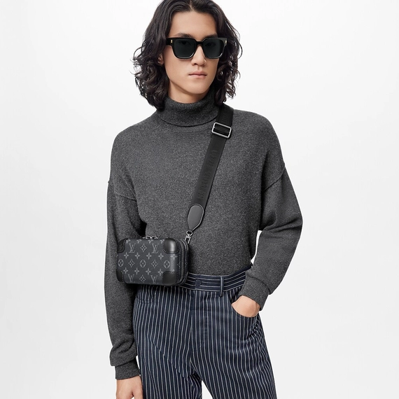 Louis Vuitton Horizon Clutch
