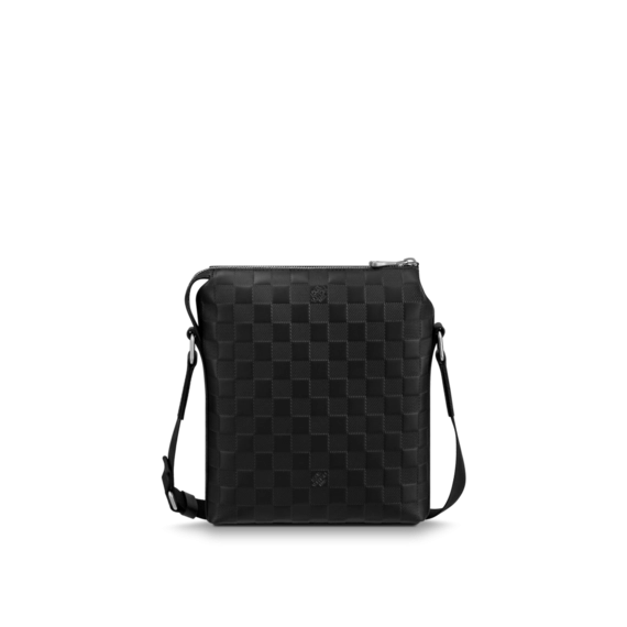 Louis Vuitton DISCOVERY MESSENGER BB