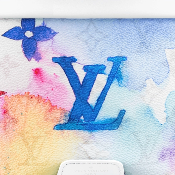 Louis Vuitton Discovery Bumbag PM multicolour