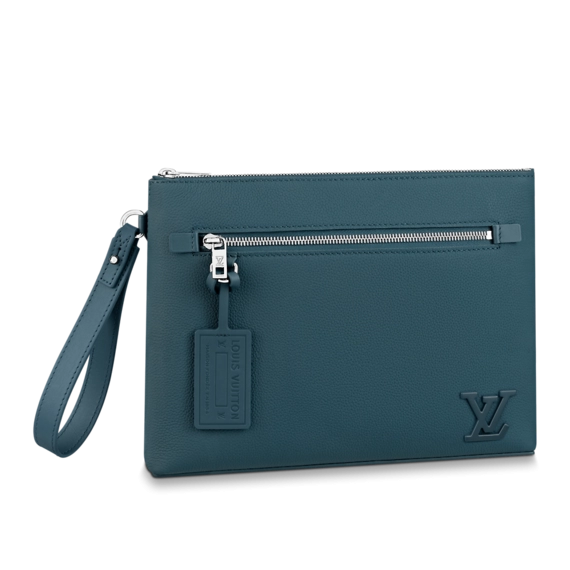 Louis Vuitton Pochette Ipad