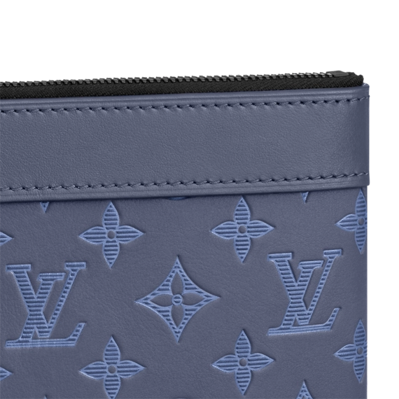 Louis Vuitton Discovery Pochette GM