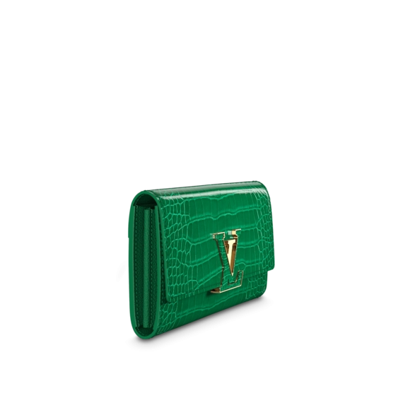 Louis Vuitton Capucines Wallet Emeraude Green
