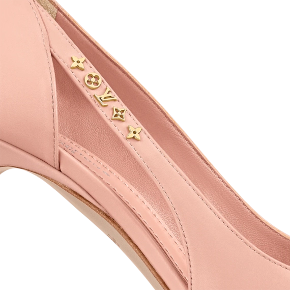 Louis Vuitton Signature Pump Nude Pink