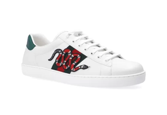  Gucci Ace sneakers with patch