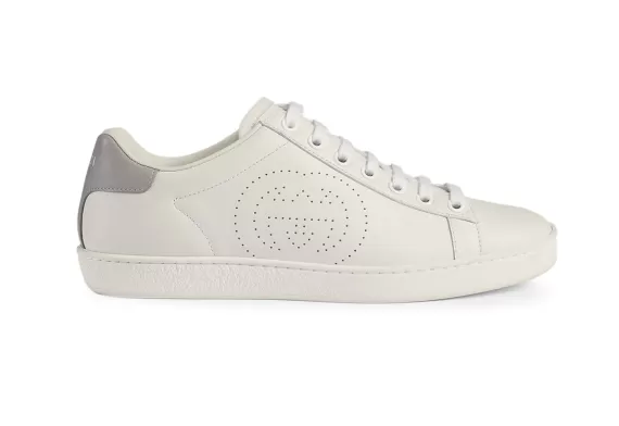 Gucci Ace low-top sneakers Interlocking G symbol White/grey