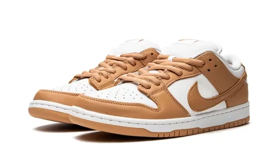 Nike SB Dunk Low - Light Cognac