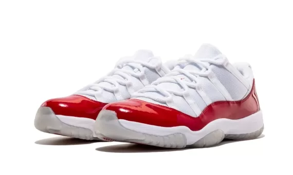 Air Jordan 11 Retro Low - Cherry