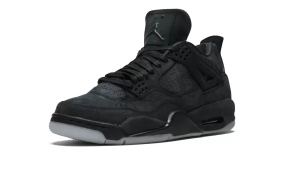 Air Jordan 4 Retro Kaws - Black