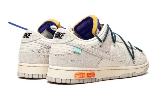 Nike Dunk Low Off-White - Lot 16