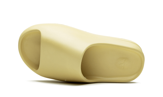 Yeezy Slide Desert Sand