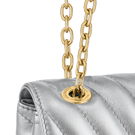 Louis Vuitton New Wave Chain Bag MM
