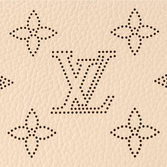 Louis Vuitton Carmel