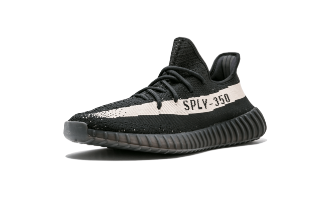 Yeezy Boost 350 V2 Oreo Black White