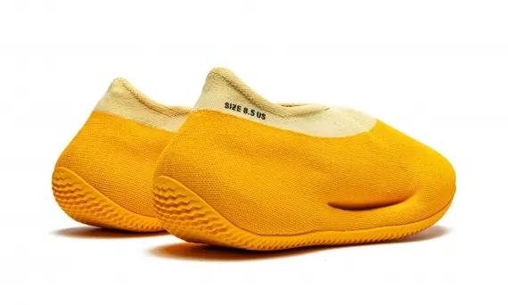 Yeezy Knit Runner - Sulfur