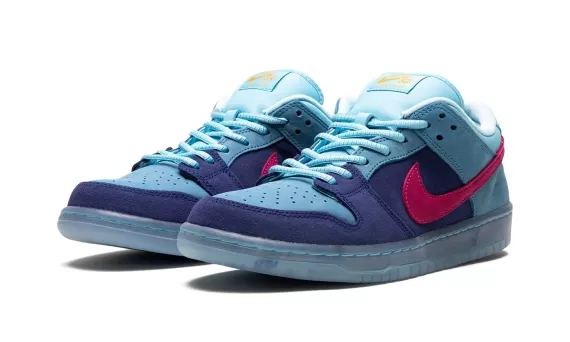 Nike SB Dunk Low - Run The Jewels