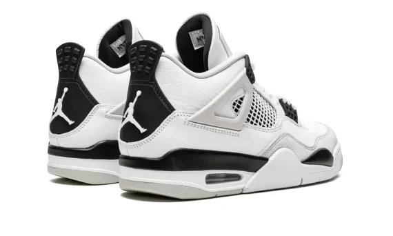 AIR Jordan 4 Retro - Military Black