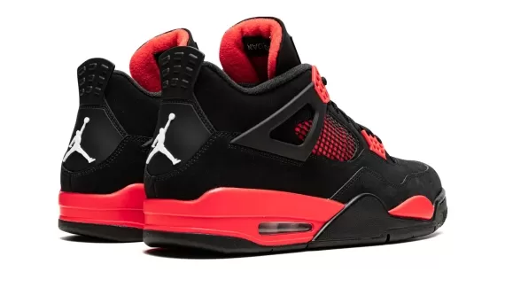 Air Jordan 4 Retro - Red Thunder