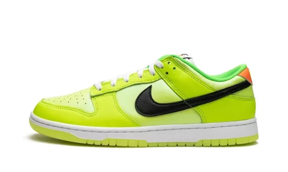 Nike Dunk Low - Glow in the Dark