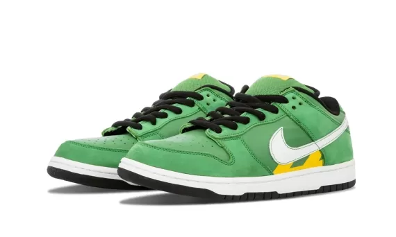 Nike SB Dunk Low Pro - Toyko Cabs