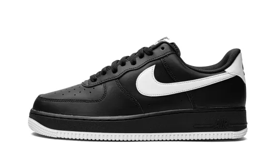 Nike Air Force 1 '07 - Black / White