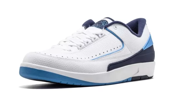 Air Jordan 2 Retro Low - UNC