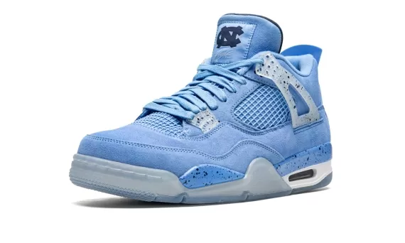 Air Jordan 4 Retro NCAA PE - UNC