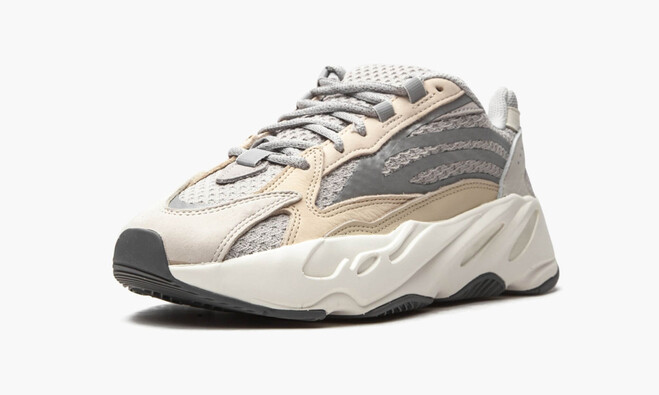 Yeezy Boost 700 V2 - Cream