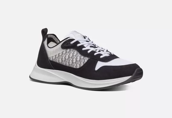 B25 Runner Sneaker Black/White 