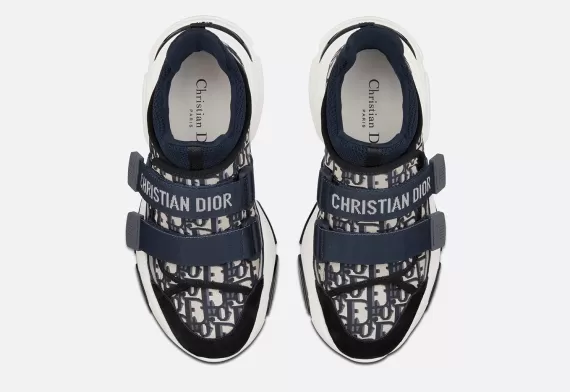 D-WANDER Sneaker - Deep Blue Dior Oblique Technical Fabric