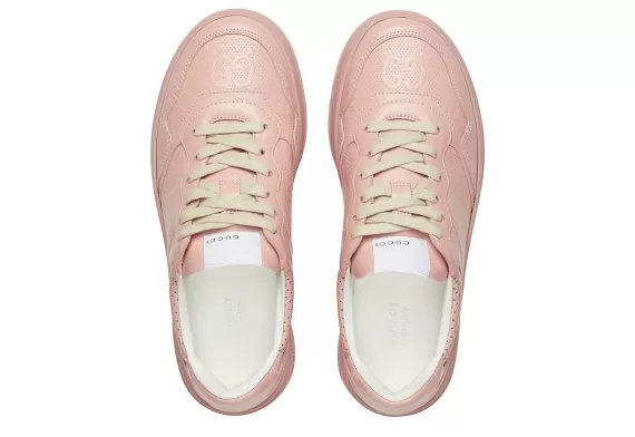 Gucci GG Embossed-Logo Low-Top Sneakers Salmon Pink