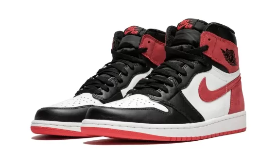 Air Jordan 1 Retro High OG - Track Red