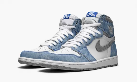 Air Jordan 1 Retro High OG - Hyper Royal