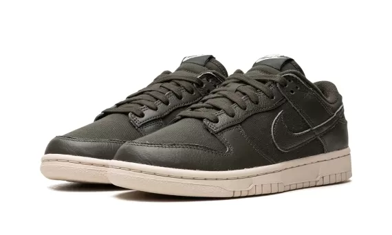 Dunk Low PRM - Sequoia