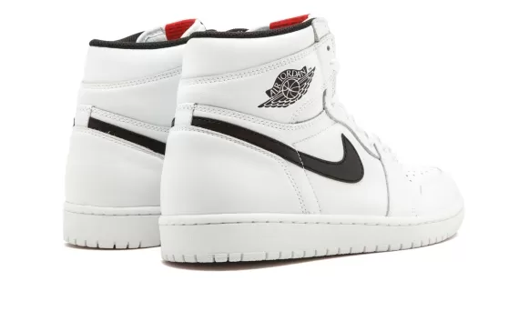 Air Jordan 1 Retro High OG - Premium Essentials