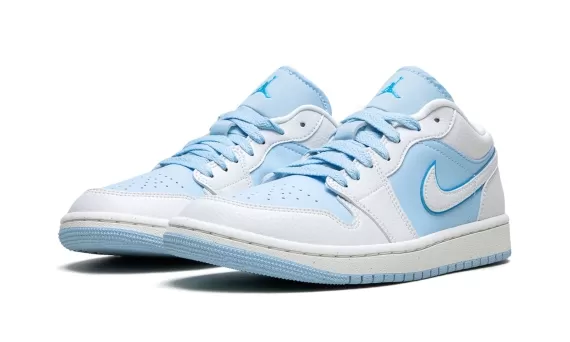 Air Jordan 1 Low SE - Ice Blue