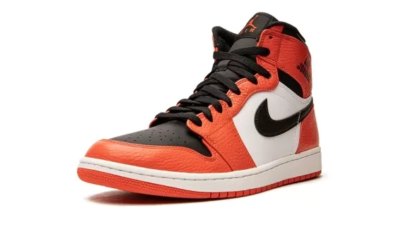 Air Jordan 1 Retro High Rare Air - Max Orange