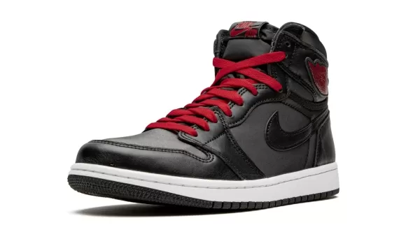 Air Jordan 1 Retro High OG - Black Satin/Gym Red