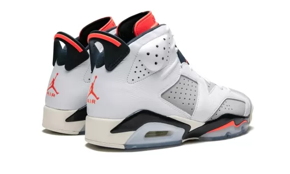 Air Jordan 6 Retro - Tinker Hatfield