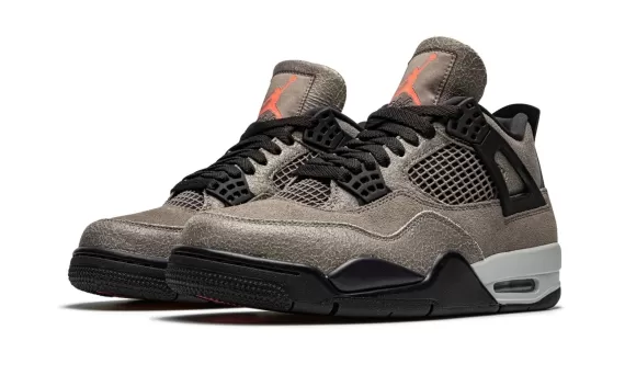 Air Jordan 4 Retro - Taupe Haze