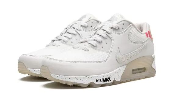 Air Max 90 - Undefeated - Platinum Tint